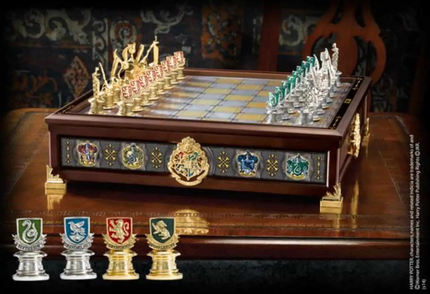 Harry Potter Noble Collection Quidditch Chess Set