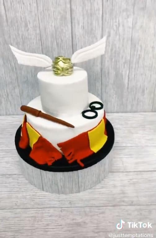 Harry Potter Unicorn Fondant Cake - Rashmi's Bakery